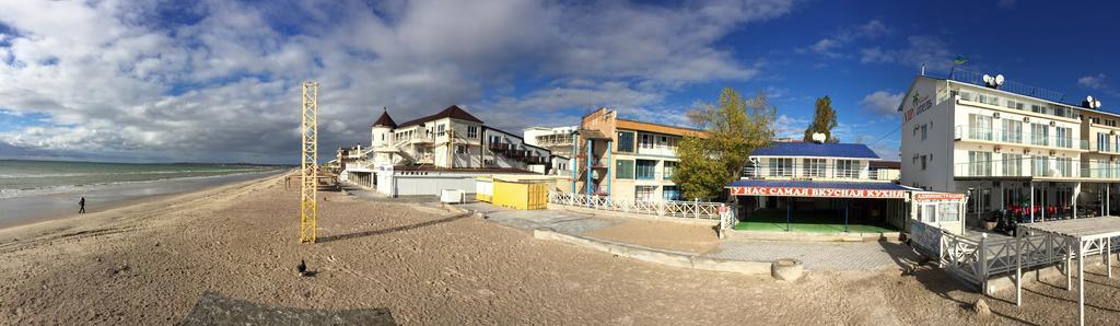 Vip Hotel Koblevo Exterior photo